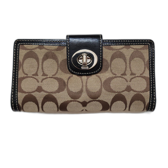Coach Woman's Signature Accordion Wallet - Picture 1 of 6